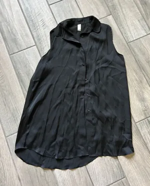 American Apparel Black Sleeveless Button-Down Blouse thumbnail 1