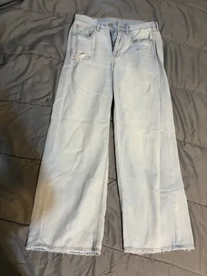 American Eagle Jeans thumbnail 1