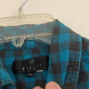 FINAL MARKDOWN Ashley blouse medium thumbnail 3
