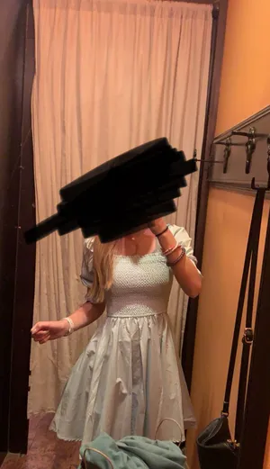 Simple Dress thumbnail 4