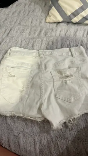SheIn jean shorts thumbnail 2