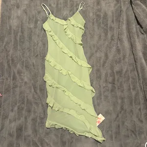 SheIn Sage Green Ruffle Midi Dress XS thumbnail 2