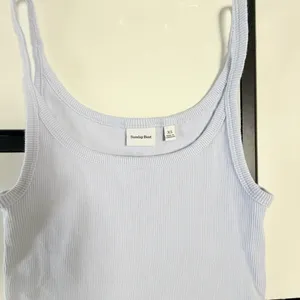 🦋 Aritzia Sunday Best Lundi Tank • XS (Like New!) thumbnail 11