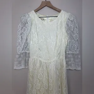 Gunne Sax by Jessica McClintock Vintage 1970’s Ivory Lace Wedding Dress size 7 thumbnail 4