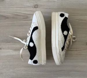 Soludos Ying Yang Patterned Low-Top Sneakers thumbnail 1