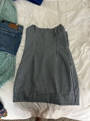 Zara medium dress thumbnail 2
