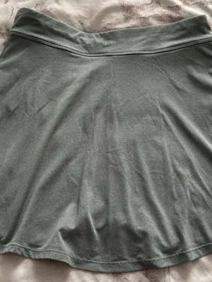 EleVen by Venus Williams Gray Wrap-Style Circle Skirt with white shorts, size M thumbnail 13