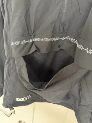 Under Armour Black Windbreaker Rain Jacket - MD/M thumbnail 3