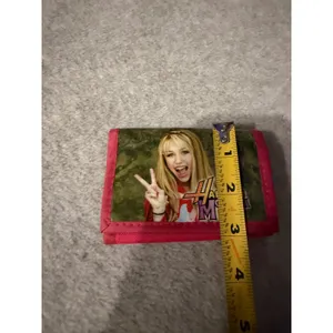 Hannah Montana Disney Pink Trifold Wallet Y2K Miley Cyrus Nylon ID Window Zip thumbnail 6