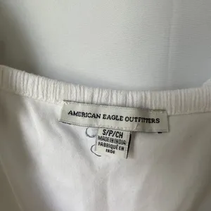 American Eagle white flirty flowy romper short sleeves‎ frilly square neckline thumbnail 5