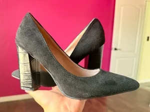 Black heels Size 7.5 thumbnail 1