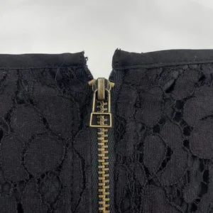 Banana Republic Lace‎ Overlay Career Blouse Sleeveless Back Zip Size 8 medium thumbnail 6
