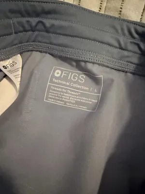 FIGS Scrub Pants thumbnail 2