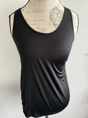 Lululemon‎ Essential Tank Pleated Back Black Size 2 thumbnail 1