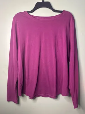 Lilly Pulitzer Luxletic Women’s XL Purple Performance Top Long Sleeve Resort thumbnail 1