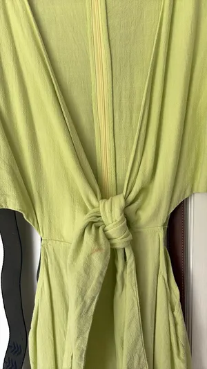 Lulu’s Tie-Front Cut-Out Midi Dress thumbnail 6
