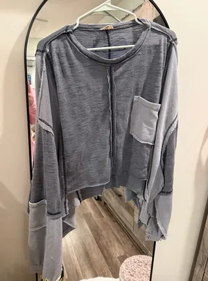 POL Oversized Lightweight Colorblock top thumbnail 1