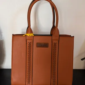 New Never Used Whipstitch Tote Crossbody BAG thumbnail 1