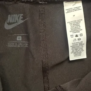 Nike Women's Black Leggings with White Logo Size 2X Casual Stretch Athletic thumbnail 4