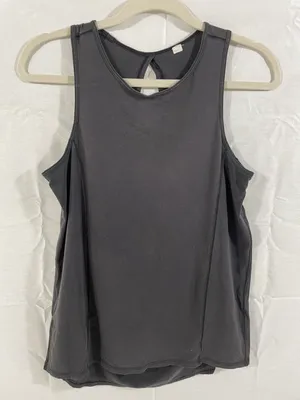 Lululemon Tank Open Back Size 4/6 thumbnail 1