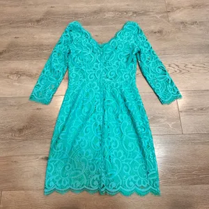 Lilly‎ Pulitzer Helene Lace Sheath Dress V Neck 3/4 Sleeve Turquoise Size 0 thumbnail 4