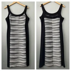 R&M Richards Sheath Dress Size 12 Black White Ponte Sleeveless Corpcore Classic thumbnail 2
