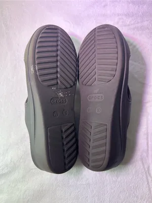 CROCS Women's Wedge Slide Sandal in Olive thumbnail 9