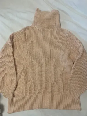 Oversized Sweater thumbnail 3