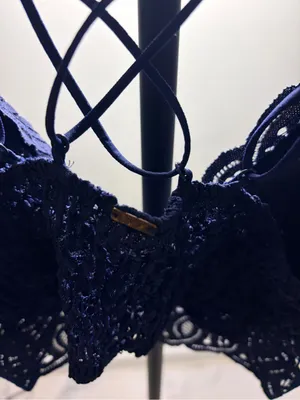 Victoria's Secret Black Lace Strappy Bralette thumbnail 4