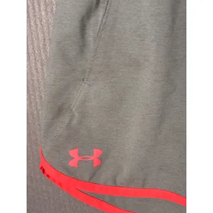 Under Armour Unlined Athletic Shorts L Gray Pink HeatGear Loose Fit Sporty thumbnail 4