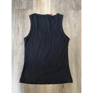 SPANX Ribbed Tank Top Small Black Shaping Stretch Scoop Neck thumbnail 6