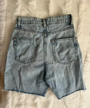 H&M Jean Shorts thumbnail 2