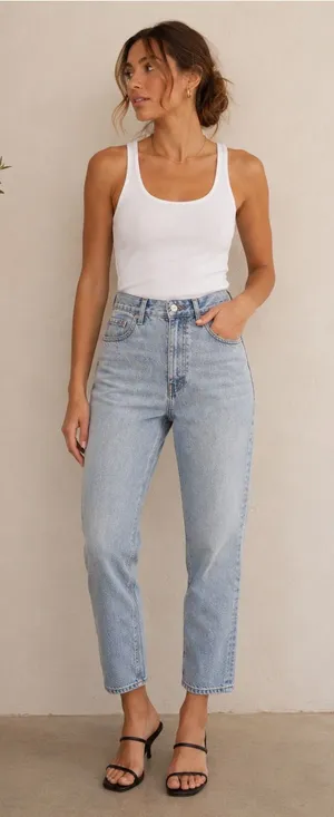 Everlane The Curvy 90’s Cheeky Straight‎ Ankle High Rise Button Fly Denim Jeans thumbnail 1