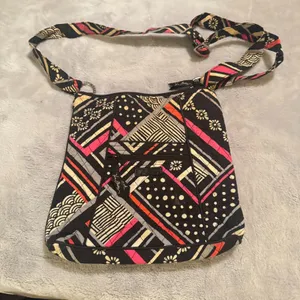 Vera Bradley Northern Stripes Crossbody Bag Quilted‎ Black White Pink thumbnail 1