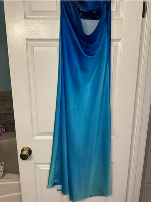 12th Tribe Natalia Blue Ombre Strapless Maxi Dress size small thumbnail 9