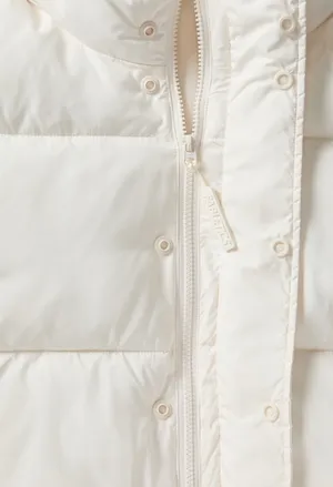 Khloe Kardashion Puffer Coat thumbnail 4