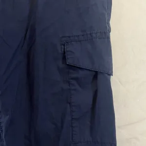 Hering Women's Capri Casual Pants 38/28 Dark Blue thumbnail 2