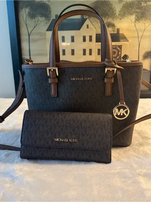 Michael Kors Jet Set Travel Extra-Small (XS) Carryall Tote With Matching Wallet thumbnail 2
