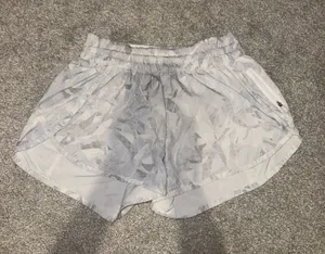 Lululemon Track That Shorts 3" size 6 tropical shadow starlight multi thumbnail 1