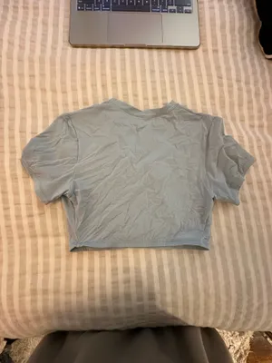 SKIMS Fits Everybody Cropped T-Shirt thumbnail 3