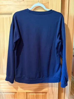 Women’s patriotic navy blue crewneck sweatshirt USA logo size M thumbnail 2