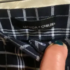Amanda + Chelsea Women’s Plaid Capri Pants Size 19W Black White Waist 28” thumbnail 4