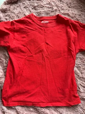Red Basic T thumbnail 1