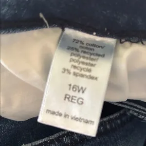 M Jeans By Maurice’s Skinny Distressed Mid Rise Jean Sz 16W Stretch Dark Wash thumbnail 5