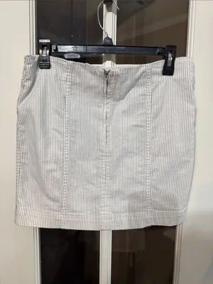 FREE PEOPLE Modern Femme Pinstripe Mini Skirt Size 6 thumbnail 4