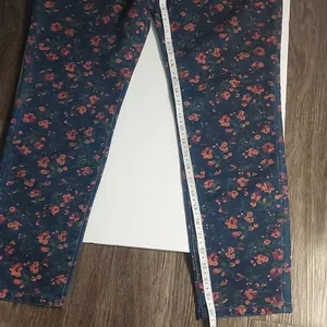 BDG Floral Grazer High Rise Jean 30 NEW Classic Preppy Fairycore Prints Bohemian thumbnail 4
