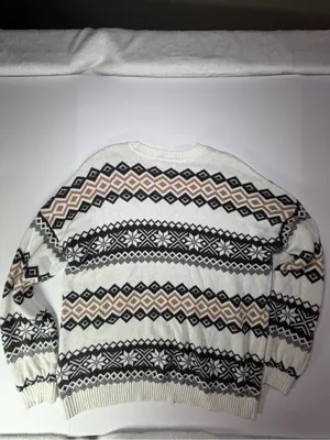 Hollister Women's oversized Fair Isle Crewneck Sweater in White, Black & Tan thumbnail 6
