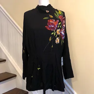 FREE PEOPLE Boho Chic Long Sleeve Black Floral MIni Dress Sz Medium NWT thumbnail 2
