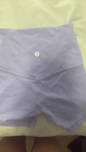 Lululemon Shorts Align 4" thumbnail 3