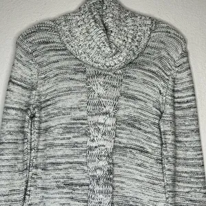 Gap Cowl Neck‎ Sweater thumbnail 2